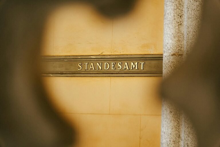 device registry model logs monitoring size